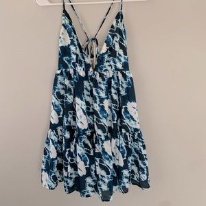 Like 🆕 Lovers and Friends Blue and White Plunging Neckline Dress XS